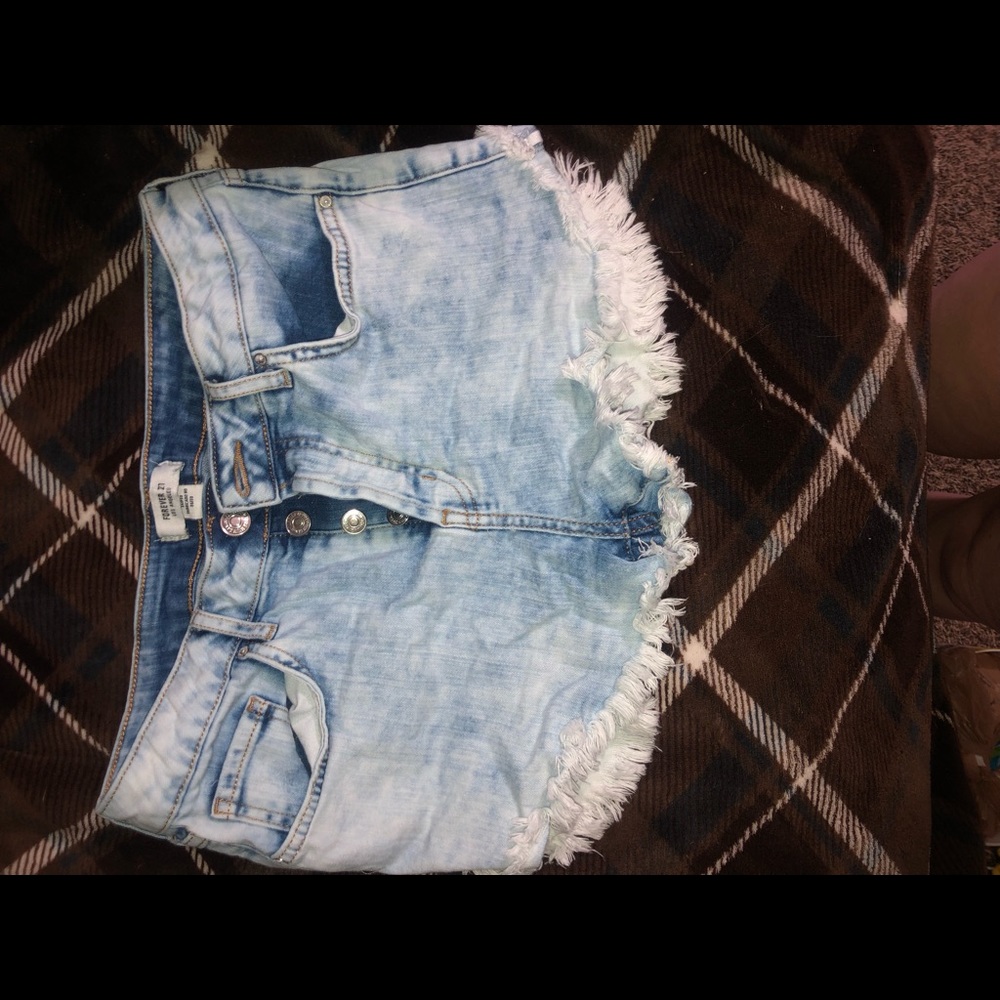 jean shorts from forever 21. Only worn a few times